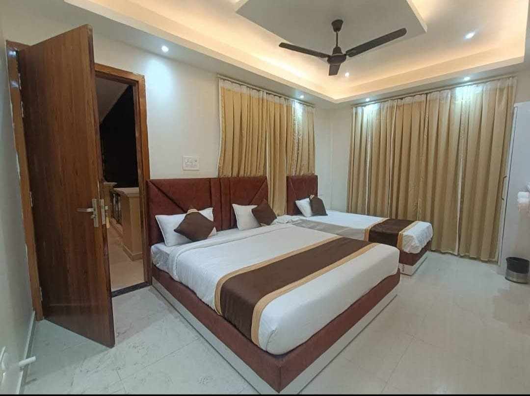 3 Bed Non-AC