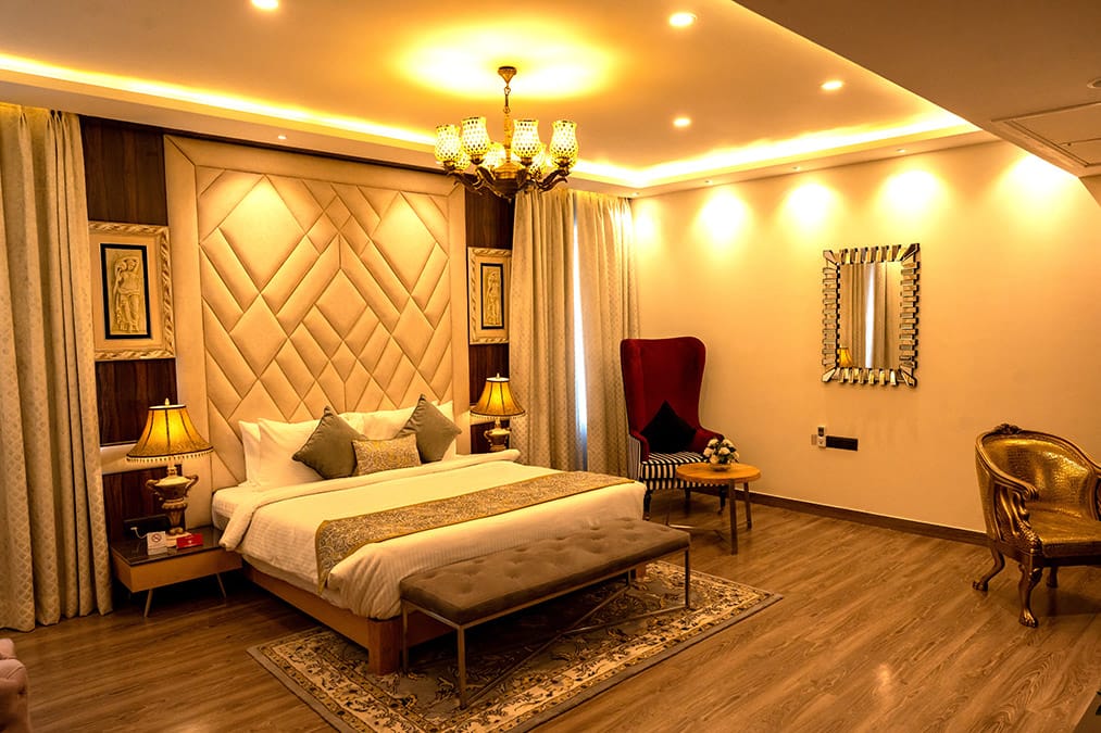 Luxury Suite